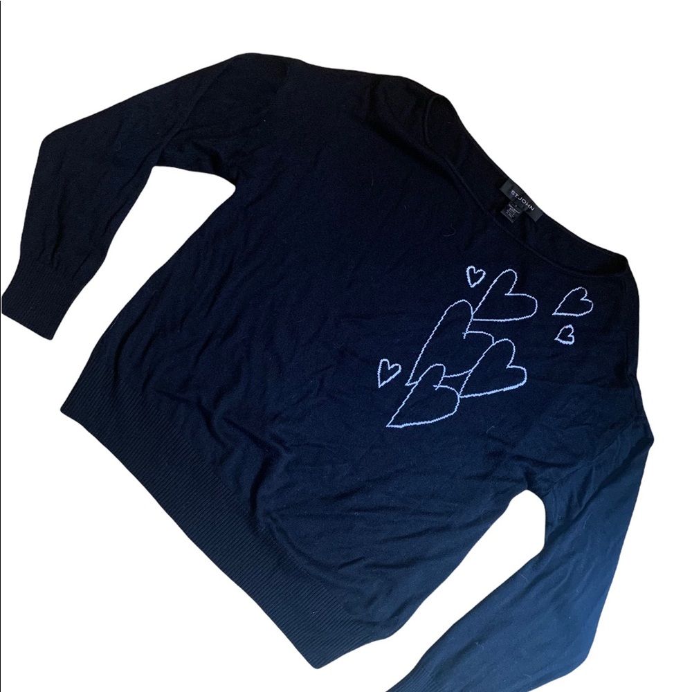 Saint John Black scoop neck graphic sweater with hearts